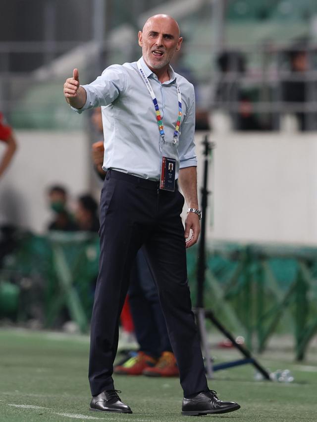 费兰：如果觉得我们会就此垮掉那就错了，我们一定会扭转局面
