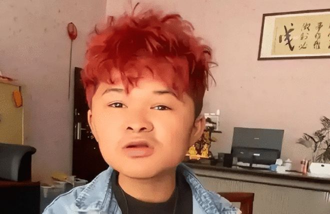 国家队首秀！赛后李弘权激动落泪