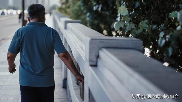 李梦翻红了!大V:郑薇说李梦是最好的!李梦:丑陋的只有人性